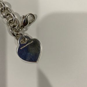 Return to Tiffany™
Heart Tag Charm Bracelet
in Silver
